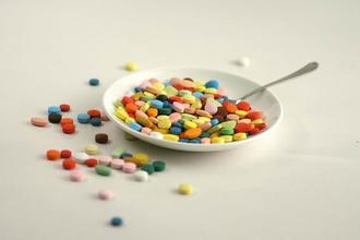 药用辅料市场规模增长，增长快率较快