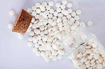 保险仿造药供给什么是沉点？