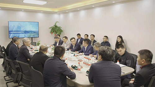 十二届全国政协副主席马培华、中国中幼贸易企业协会名望会长董树奎一行人光临BB贝博