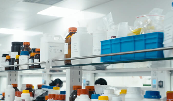 美问必答：皮肤涂抹给药和皮肤诱导存在矛盾若何处置？